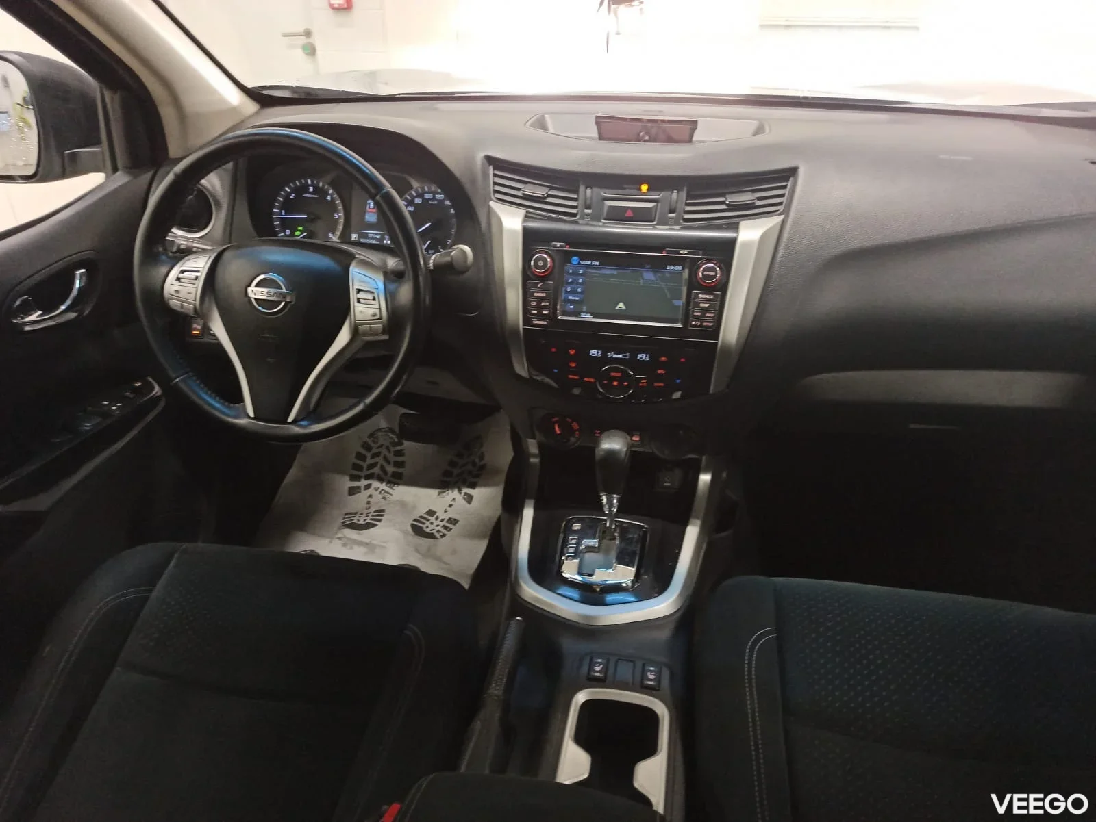 Nissan Navara NP300 2.3 140kW