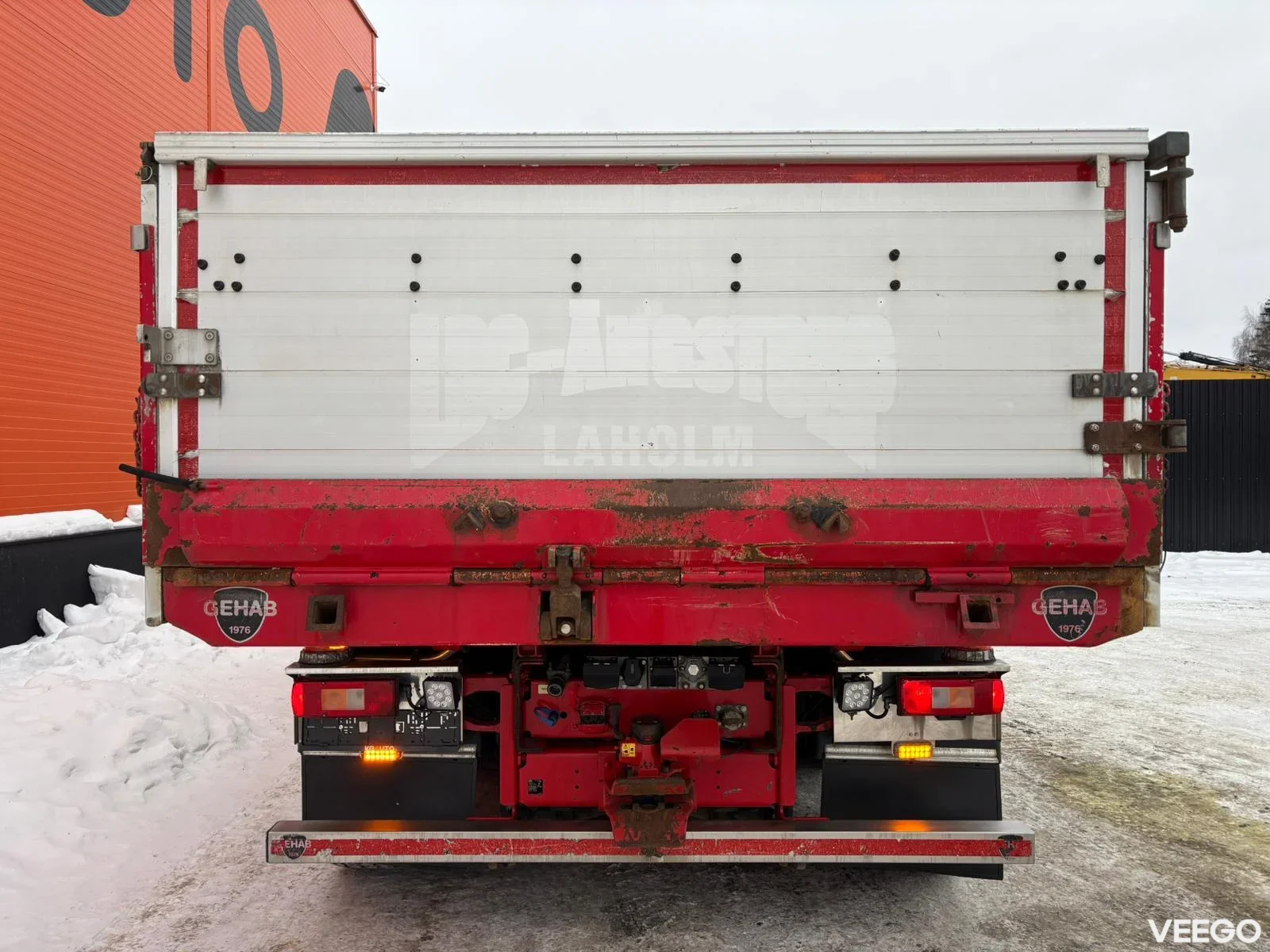 Volvo FM500 HIAB 144E-5 / BOX L=5992 mm 375kW