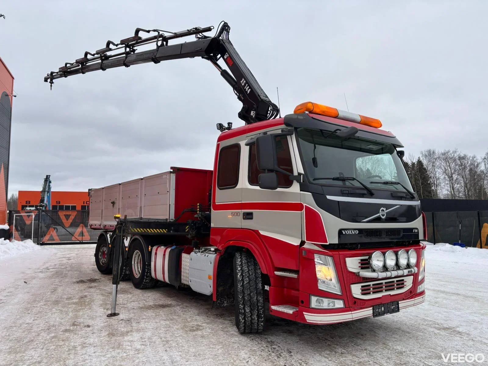 Volvo FM500 HIAB 144E-5 / BOX L=5992 mm 375kW