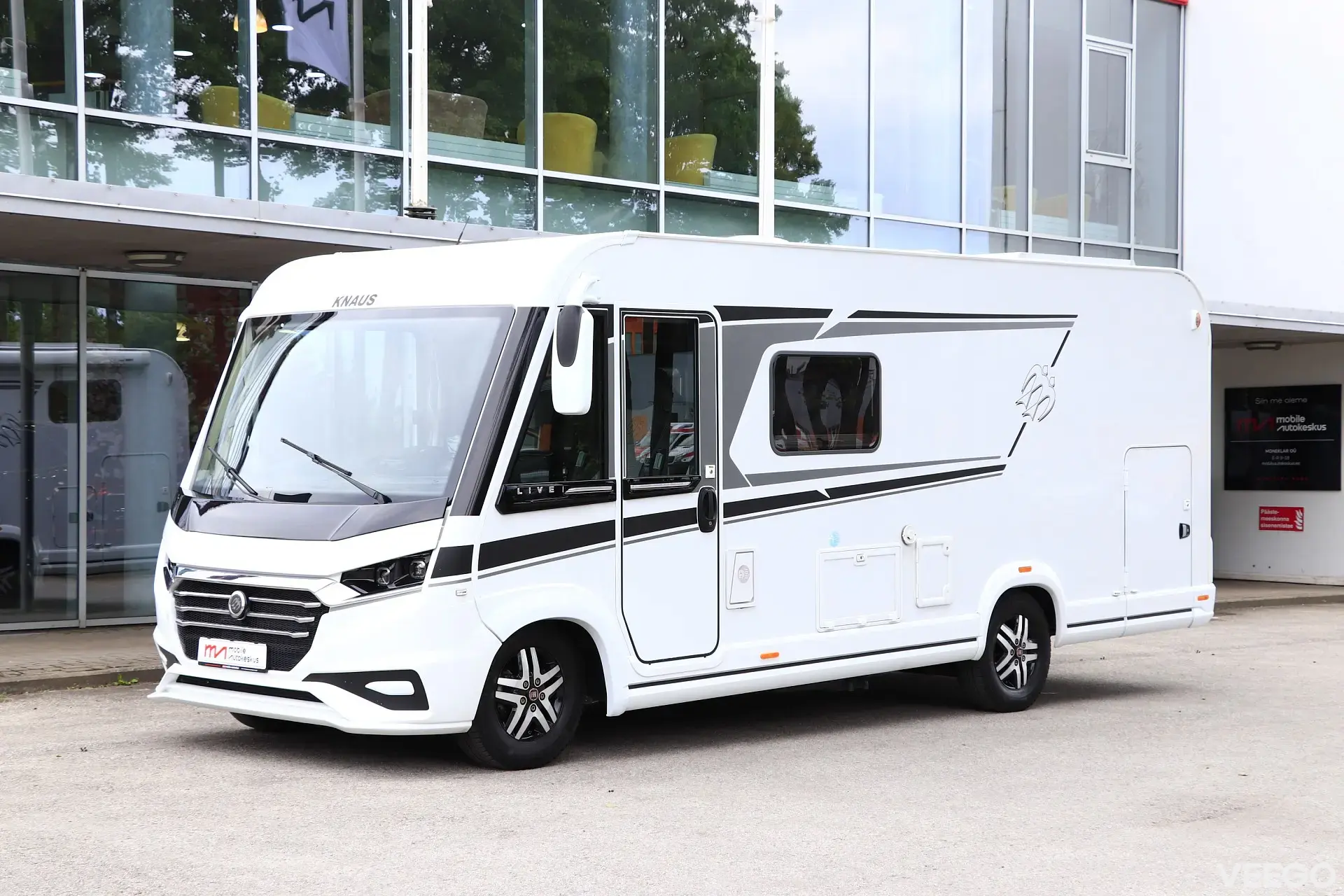 KNAUS LIVE I 650 MEG 2.3 118kW