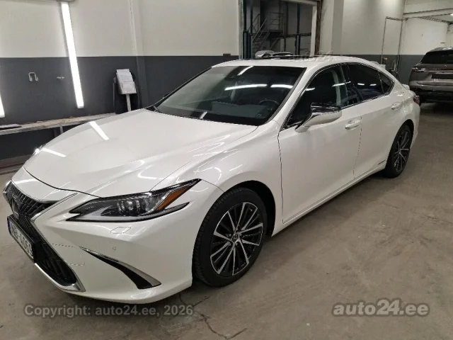 Image of Lexus ES 300h Executive Facelift MY2023 2.5 131kW