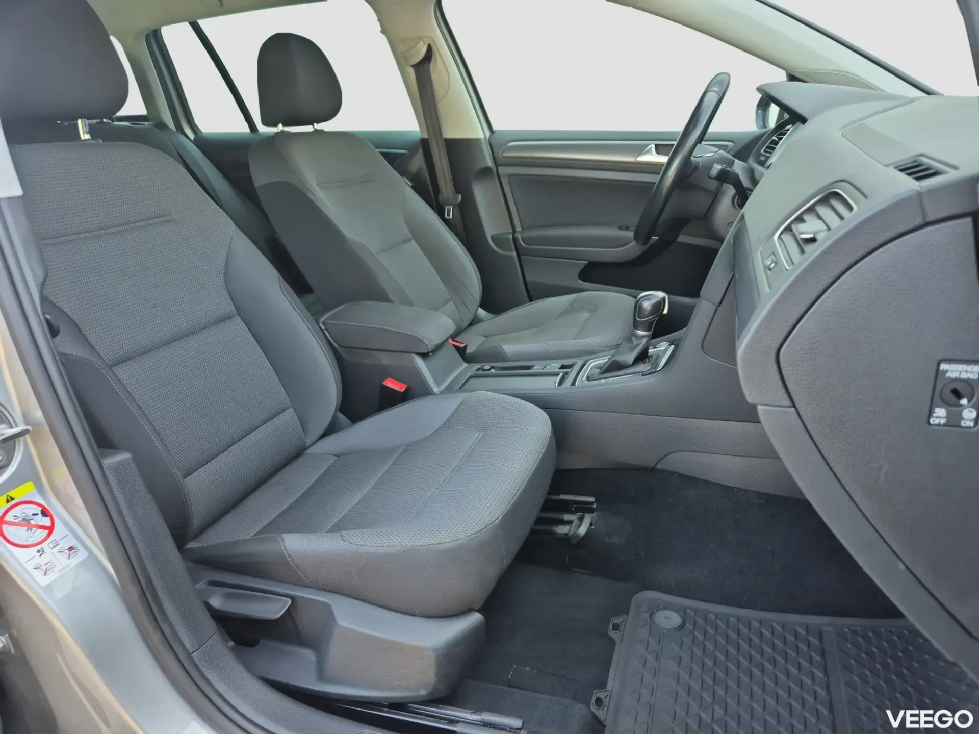 Volkswagen Golf 92kW