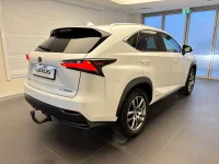 Lexus NX 300h - 145kW thumbnail