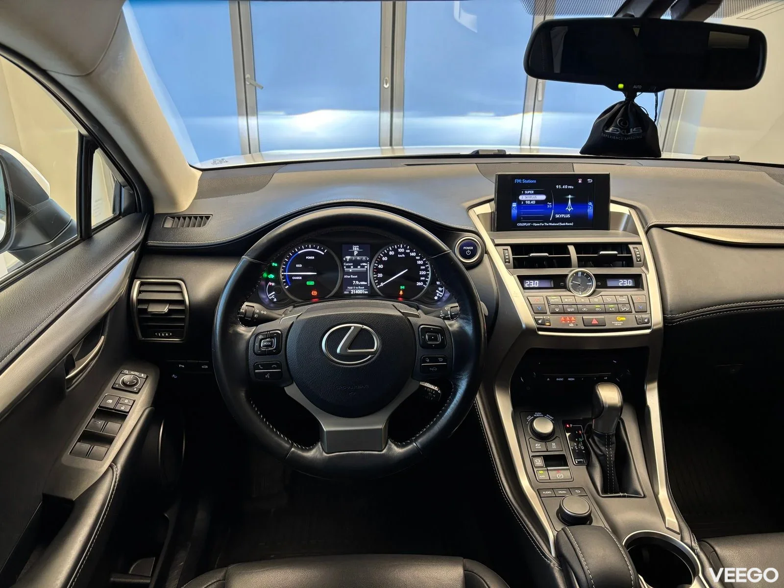 Lexus NX 300h - 145kW