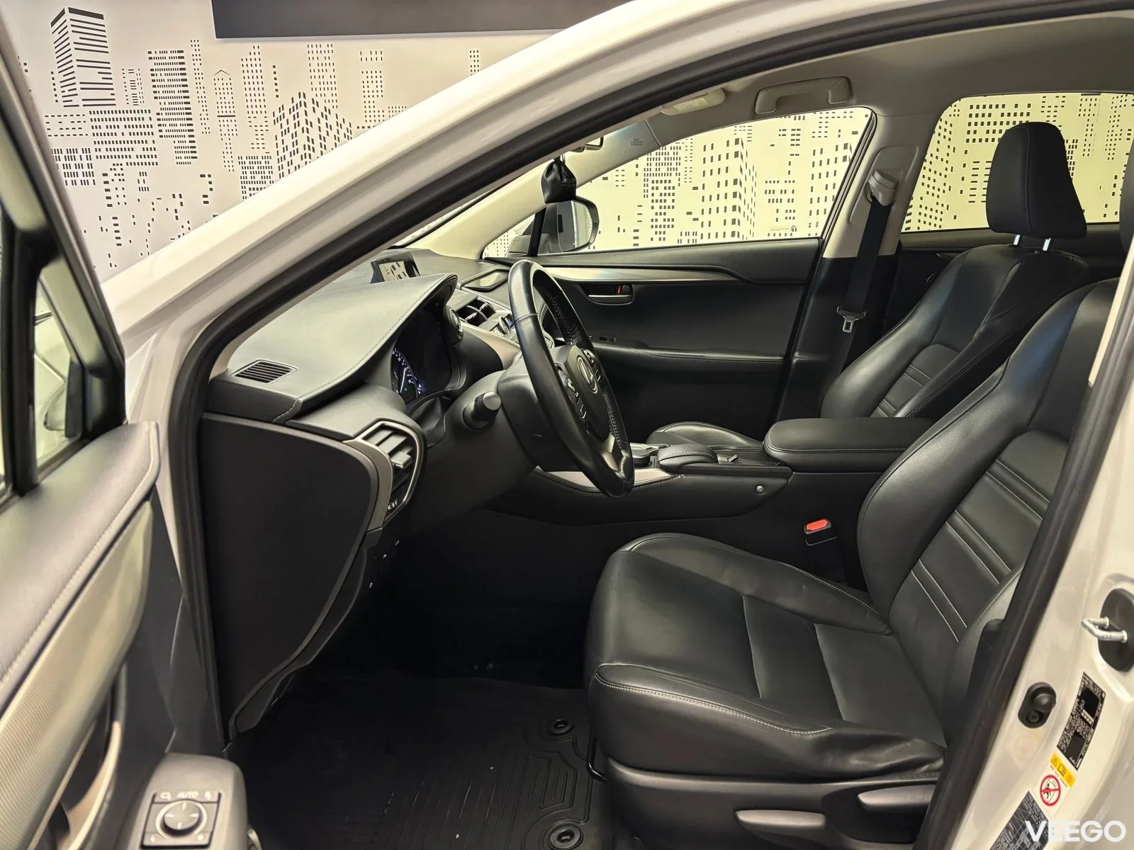 Lexus NX 300h - 145kW