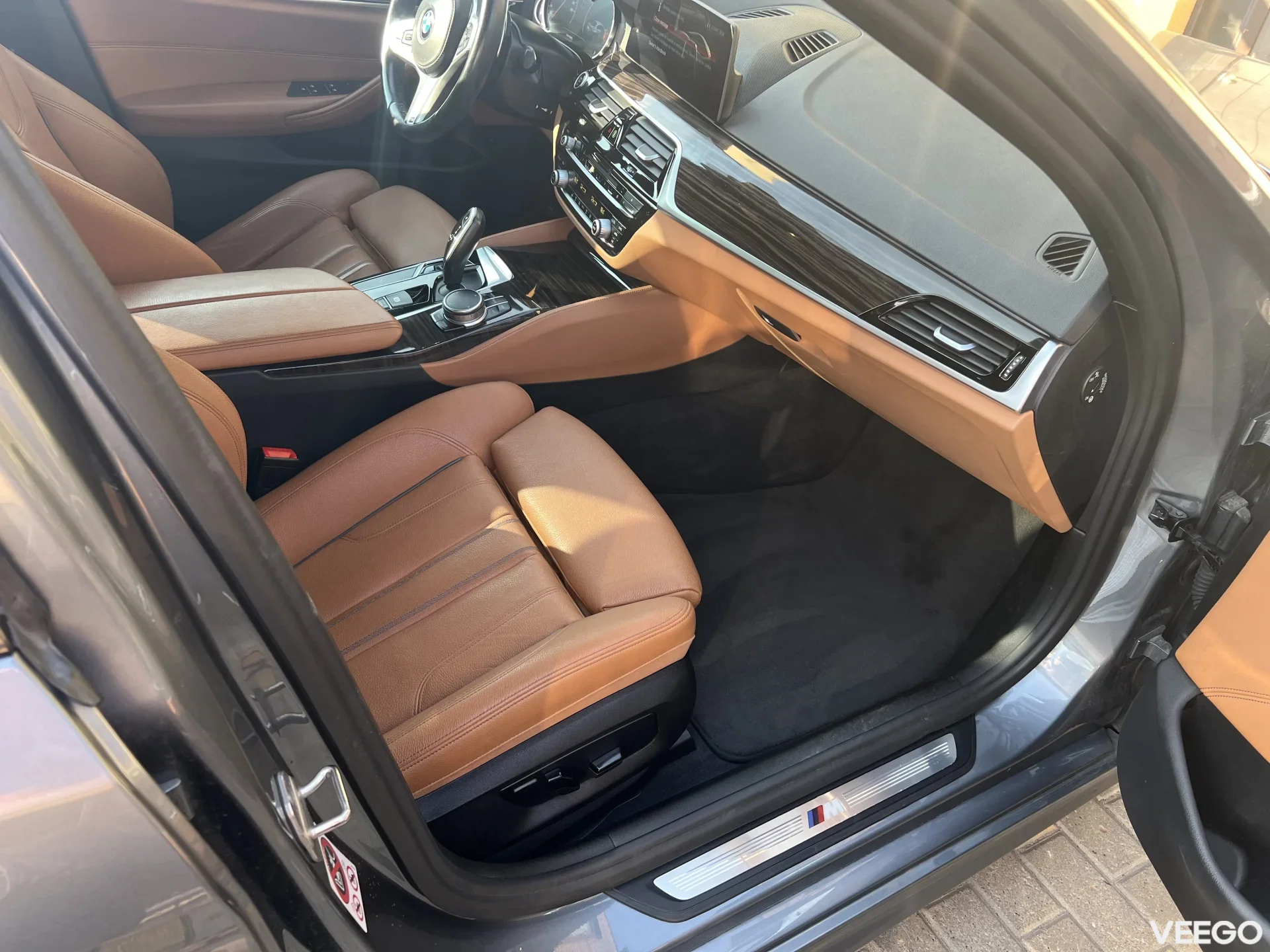 BMW 520 520 2.0 140kW