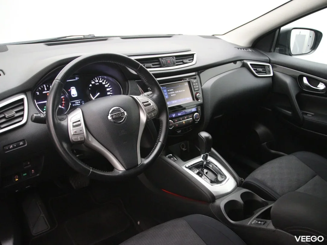 Nissan Qashqai 1.6 96kW