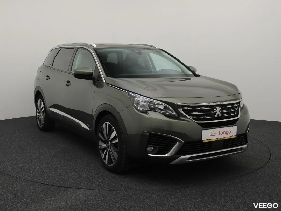 Peugeot 5008 1.2 96kW