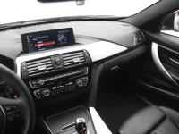 BMW 320 2 120kW thumbnail