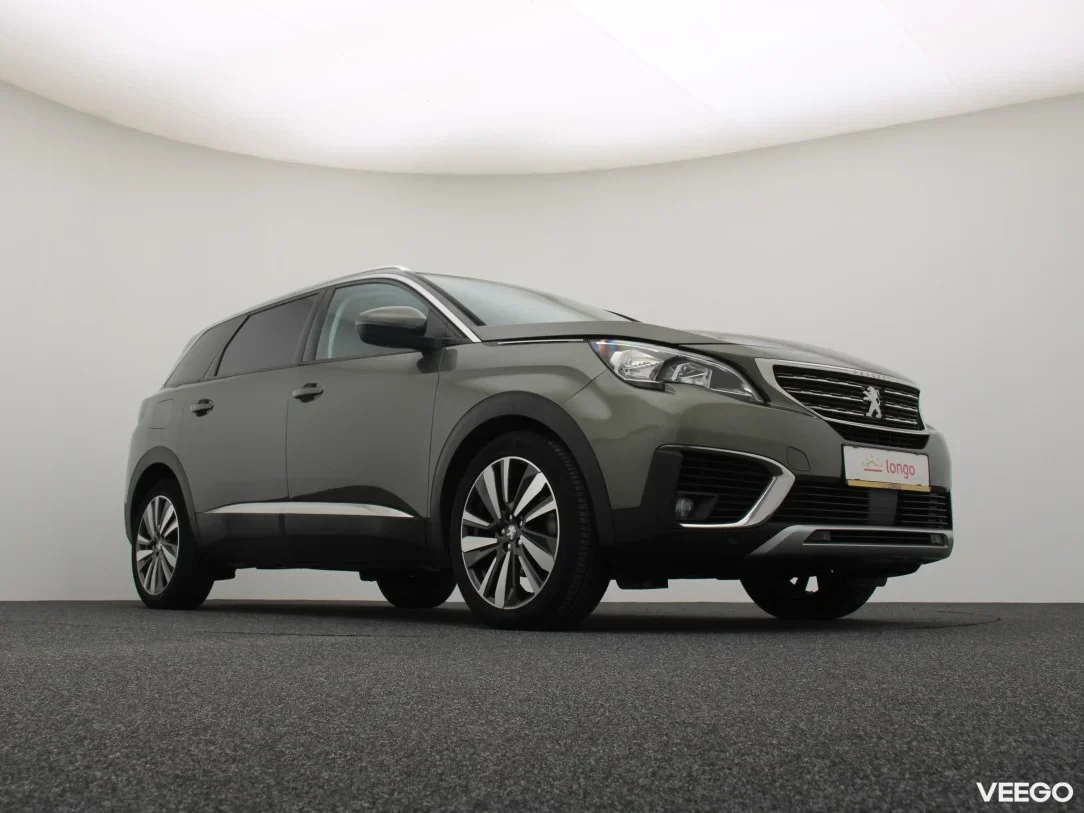 Peugeot 5008 1.2 96kW
