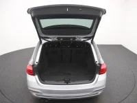 BMW 320 2 120kW thumbnail