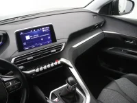 Peugeot 5008 1.2 96kW thumbnail