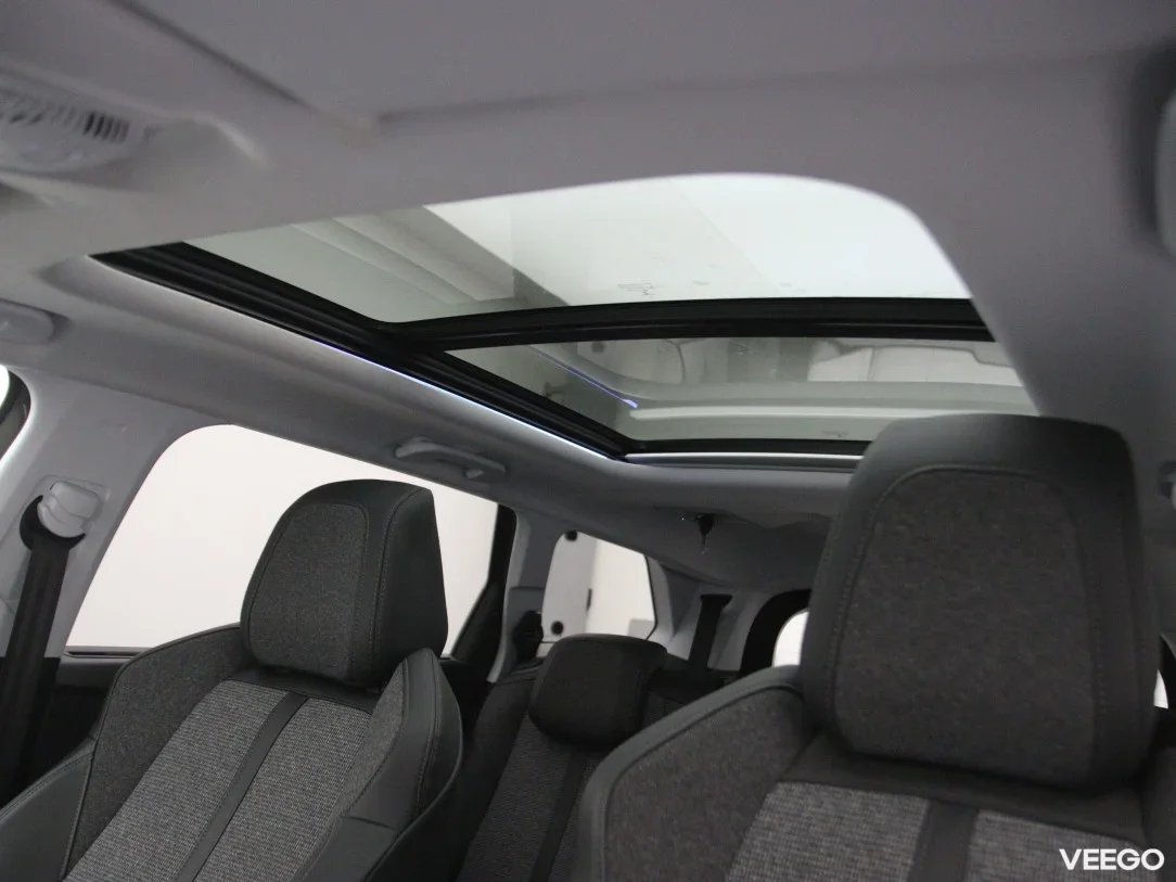 Peugeot 5008 1.2 96kW