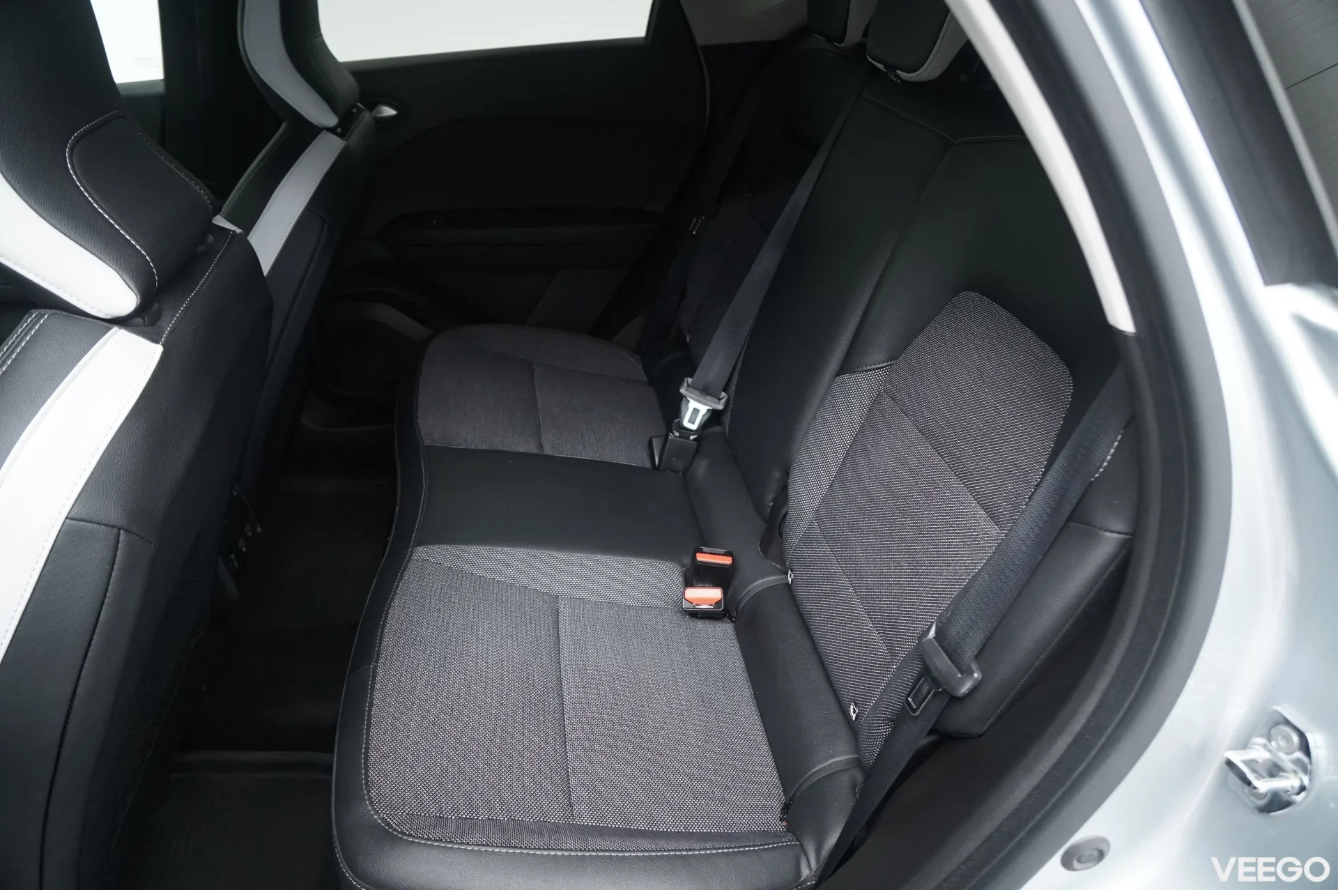 Renault Captur Intens Mild Hybrid TCe 1.3 103kW