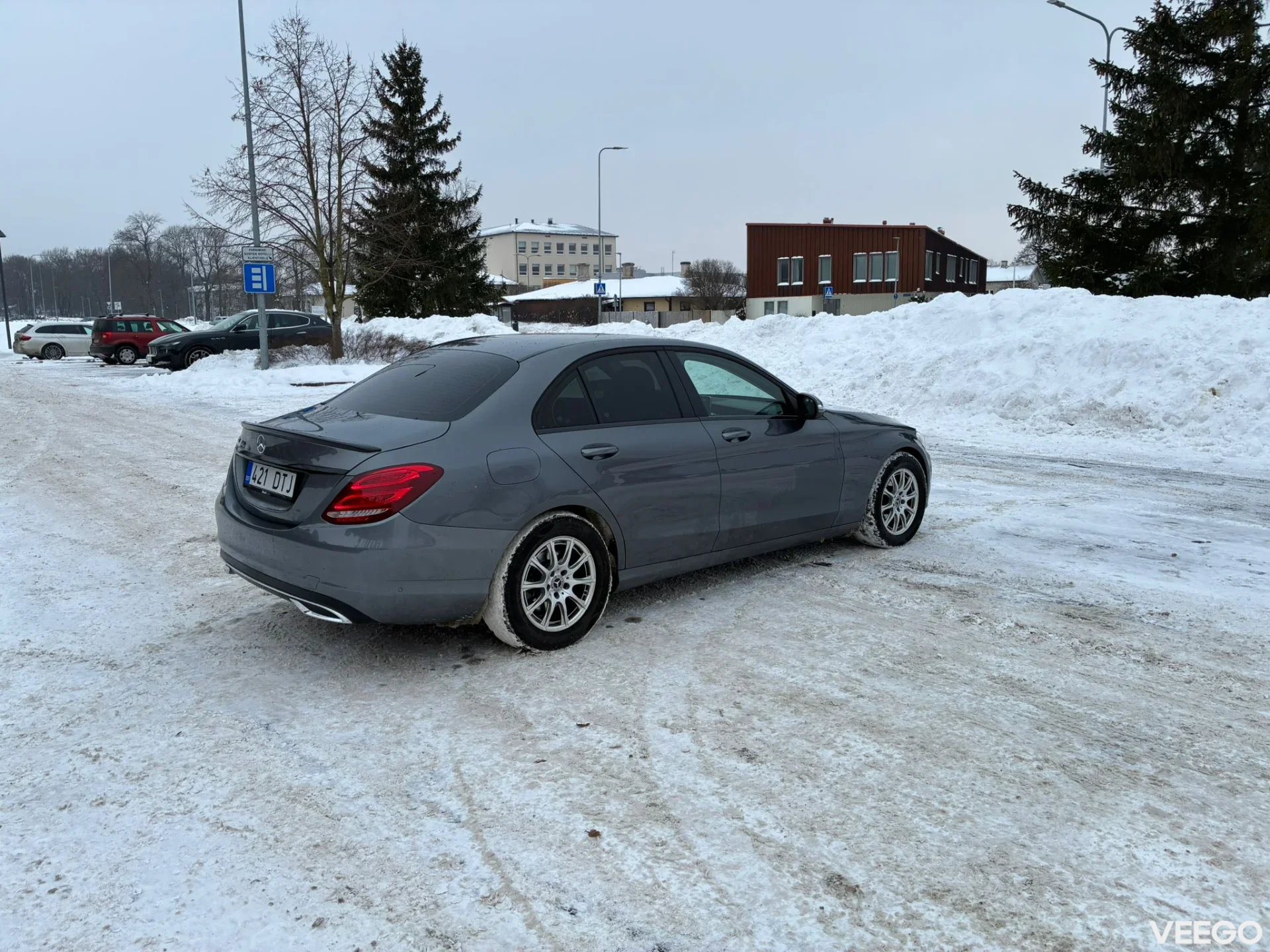 Mercedes-Benz C220 2.1 125kW