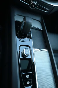 Volvo XC60 AWD T6 H&K BRIGHT PLUS XENIUM PRO INTELLI SAFE 2 293kW thumbnail