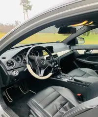 Mercedes-Benz C class 1.8 115kW thumbnail