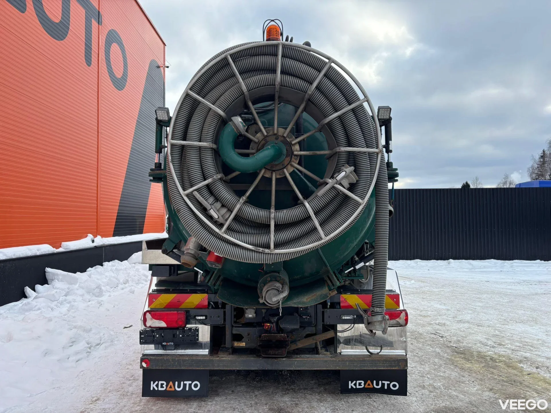 Scania P420  Korp & son tank 14500 l + 1500 l / vacuum CVS 1300 / pressure Pratissoli KF30 200 bar / 106 l/min 309kW