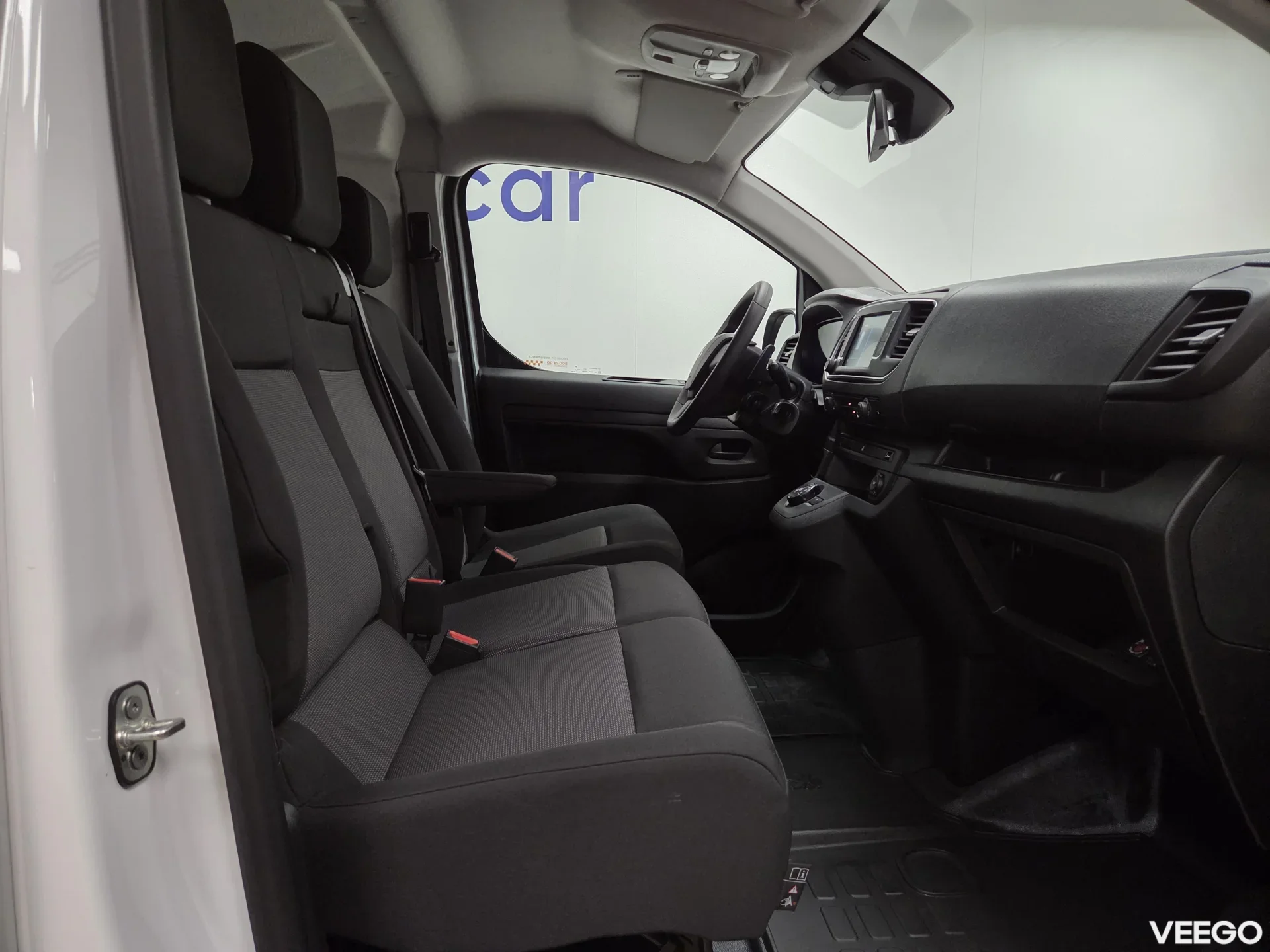 Peugeot Expert L3 BlueHDi 145 AT8 2.0 106kW