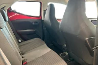 Toyota Aygo X-Play 1 53kW thumbnail