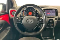 Toyota Aygo X-Play 1 53kW thumbnail