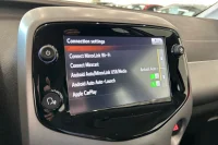 Toyota Aygo X-Play 1 53kW thumbnail