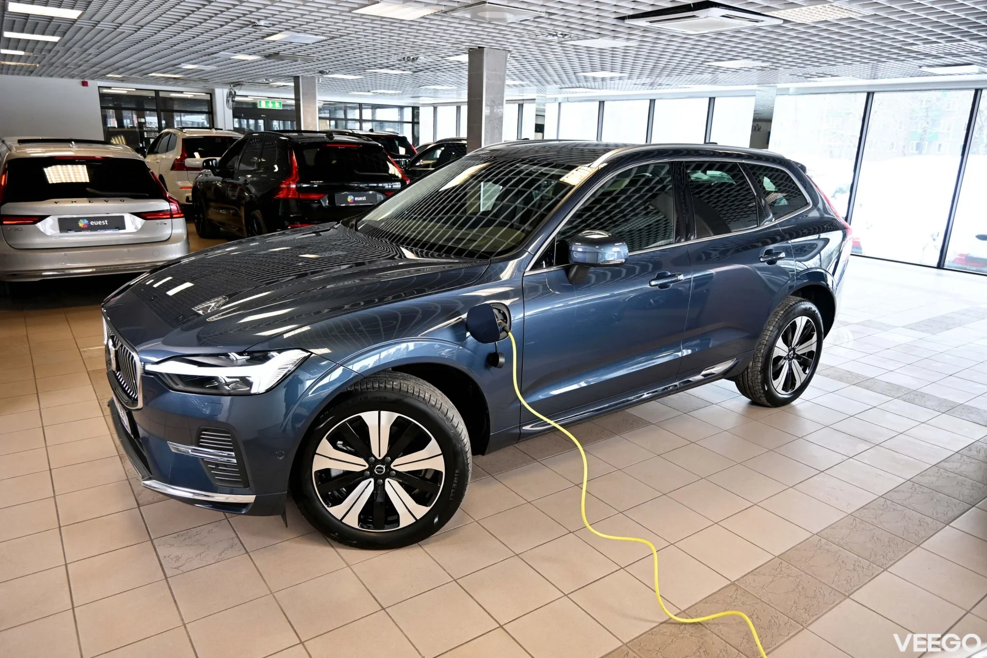 Volvo XC60 AWD T6 H&K BRIGHT PLUS XENIUM PRO INTELLI SAFE 2 293kW