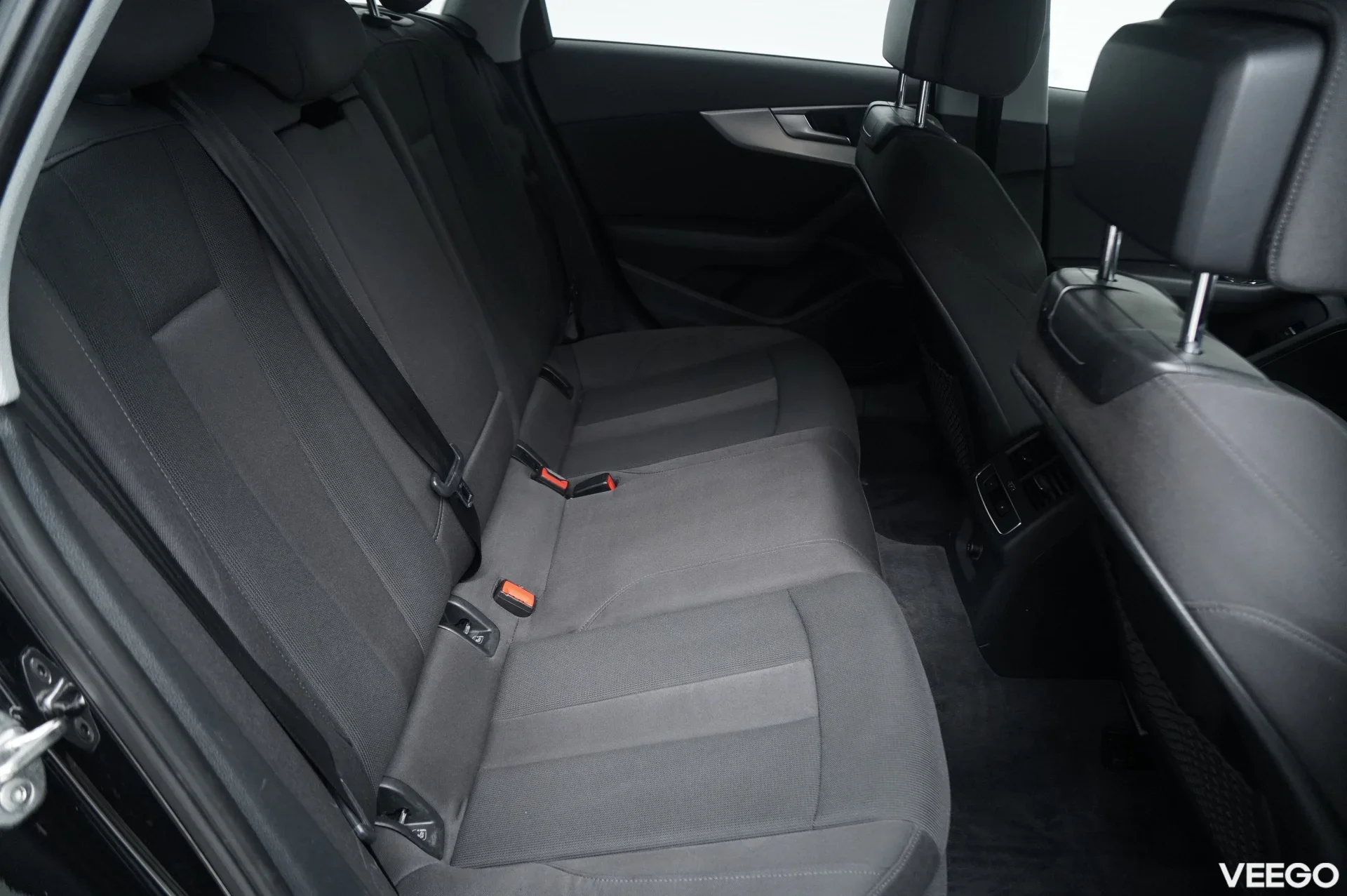 Audi A4 AVANT - 2 140kW