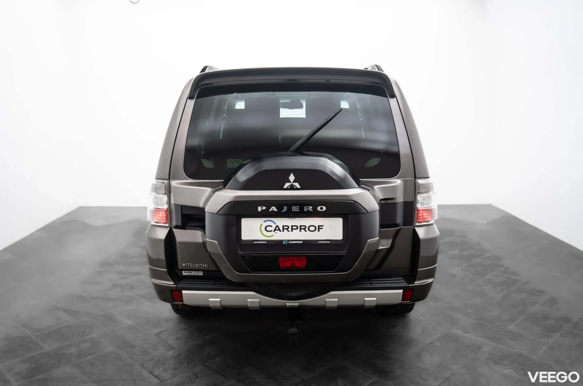 Mitsubishi Pajero Instyle Navi 4WD 3.2 140kW