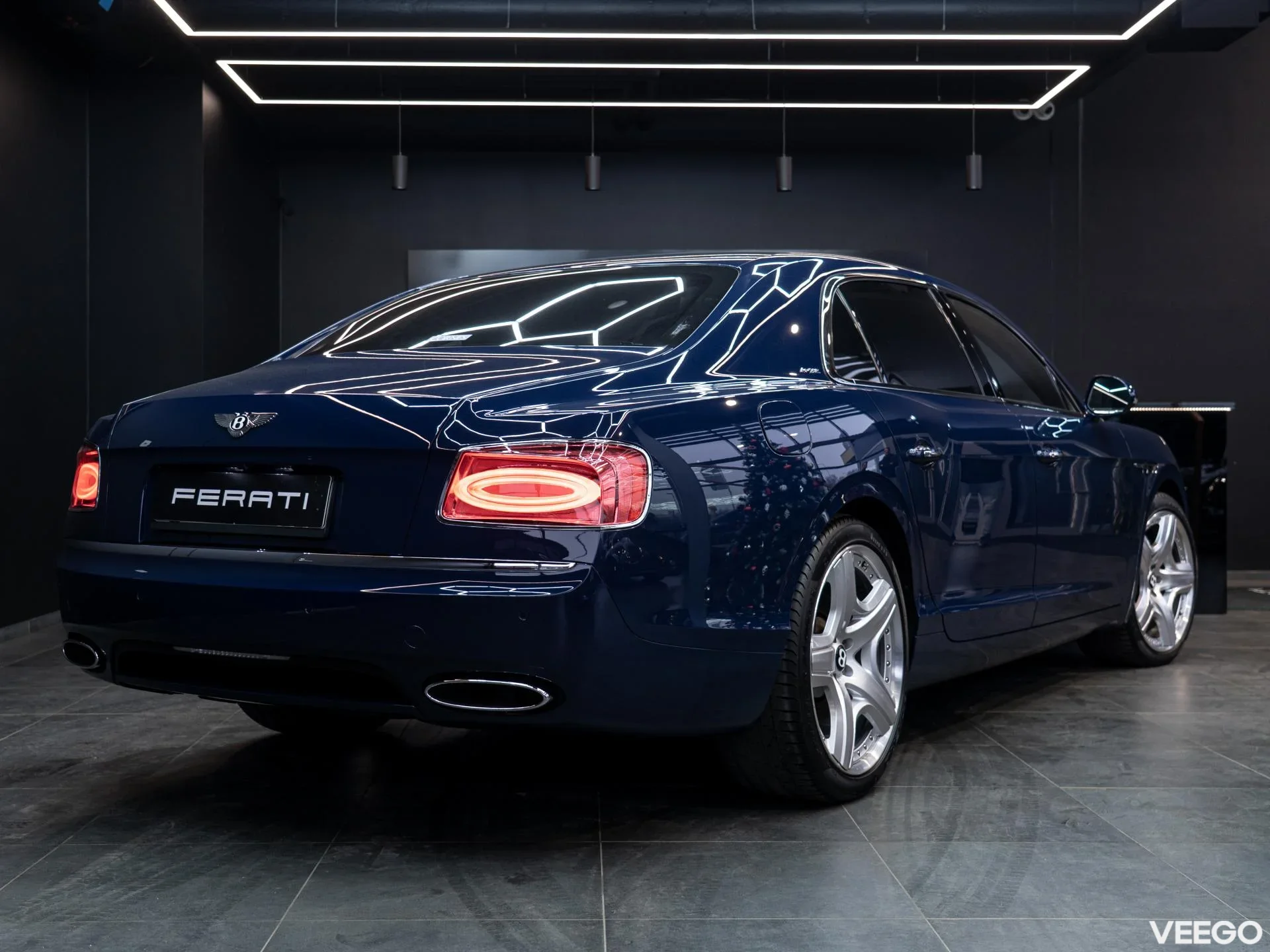 Bentley Flying Spur 6.0 460kW