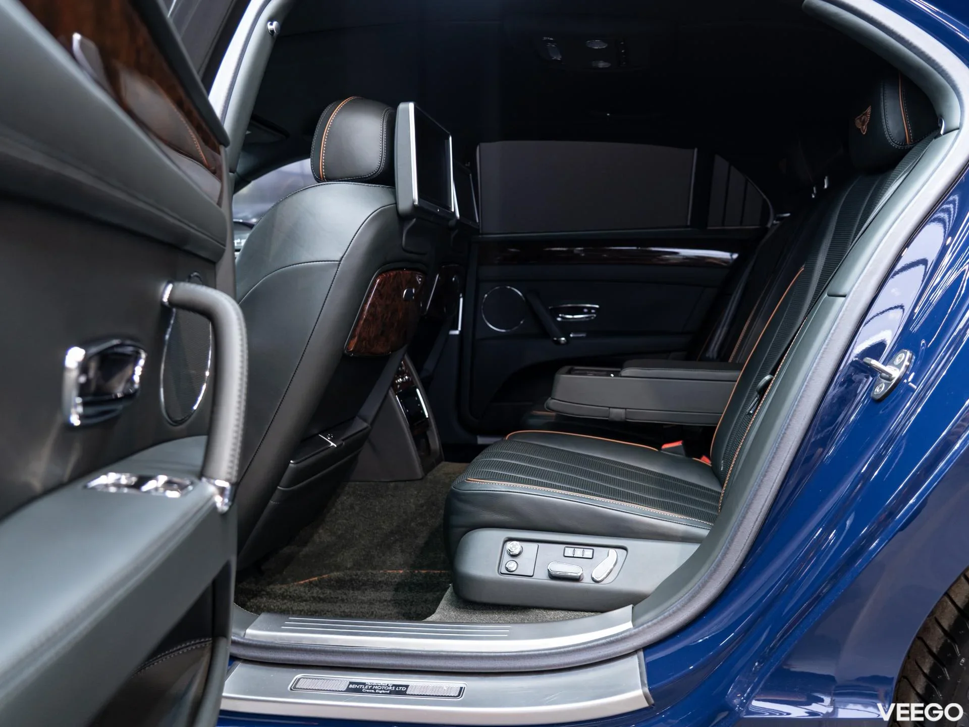 Bentley Flying Spur 6.0 460kW