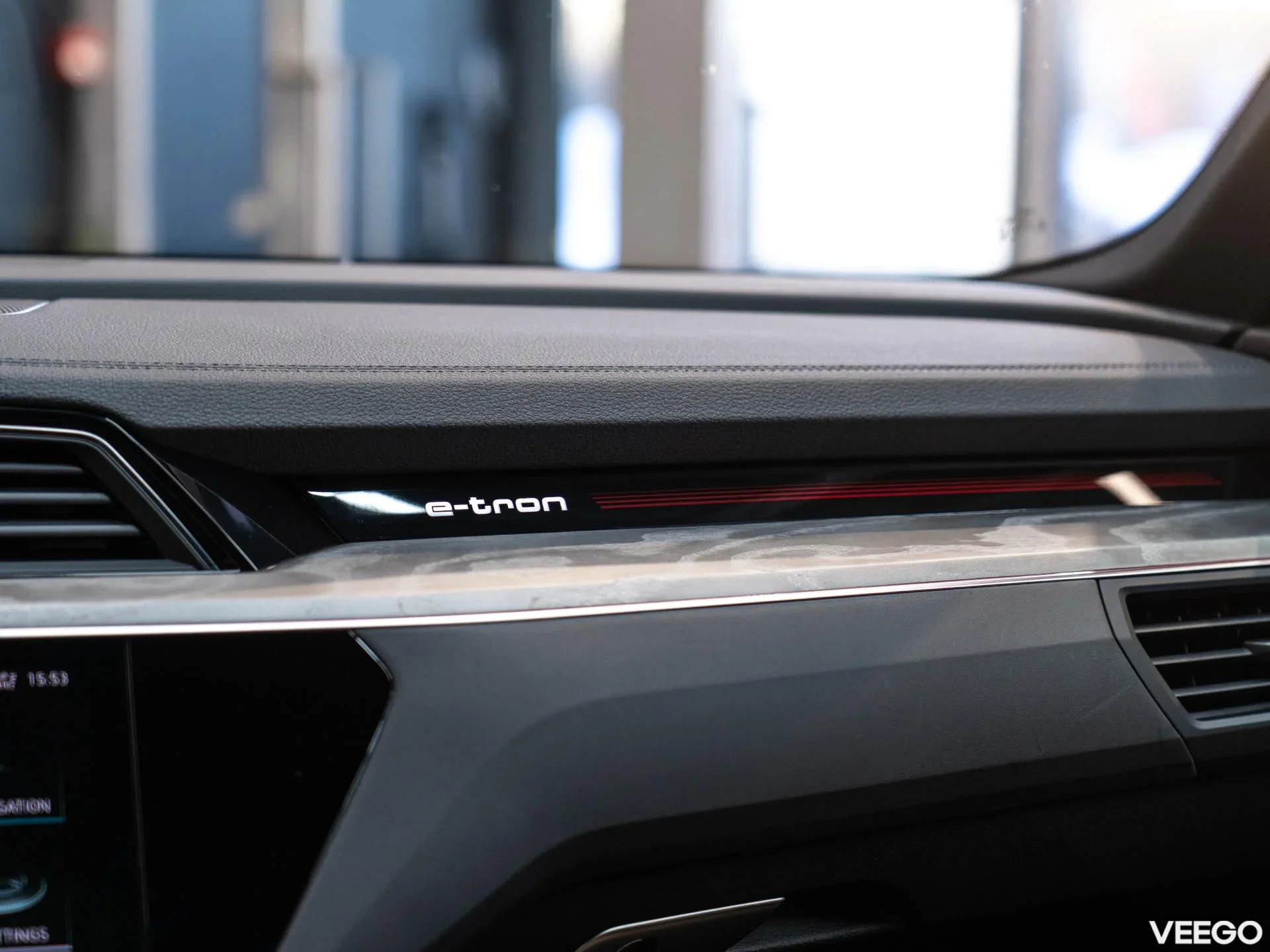 Audi Q8 e-tron 300kW