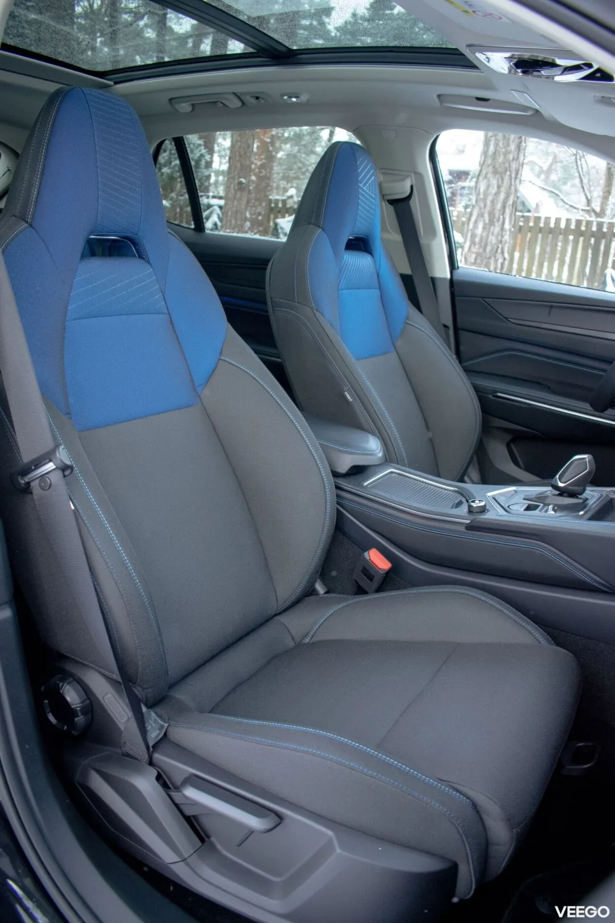 Lynk & Co 01 Recharge MORE Intelli Safe PRO 1.5 192kW