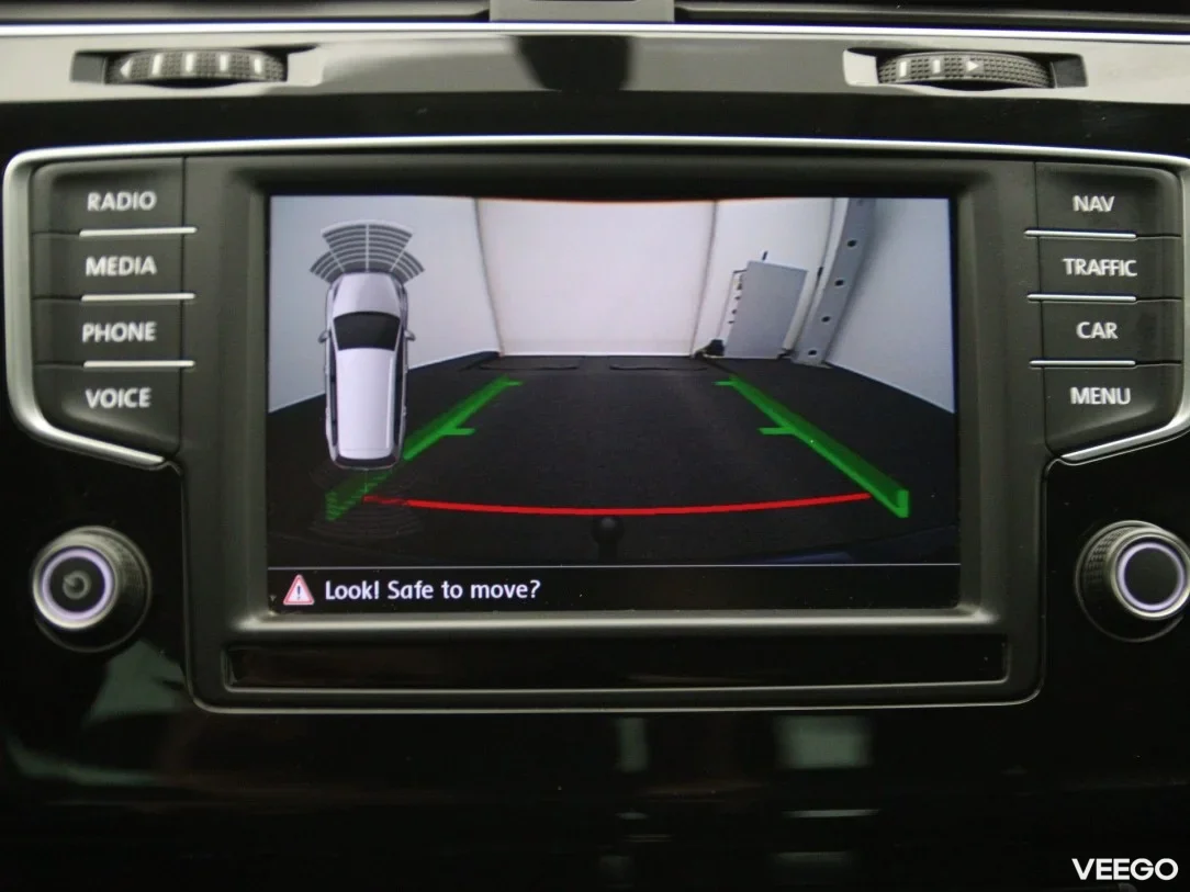 Volkswagen Golf 1.6 81kW