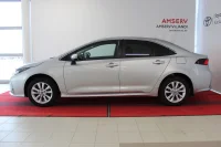 Toyota Corolla Active Hybrid 1.8 72kW thumbnail