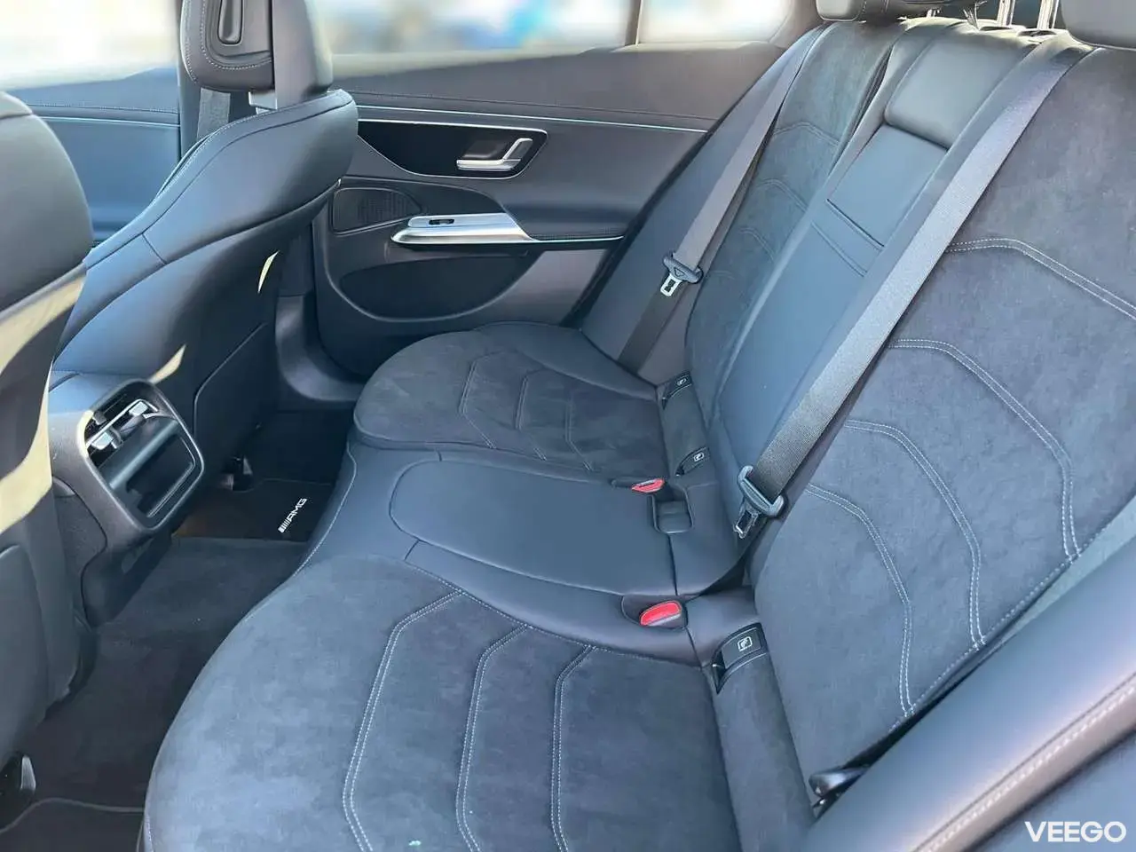 Mercedes-Benz E200 2.0 150kW