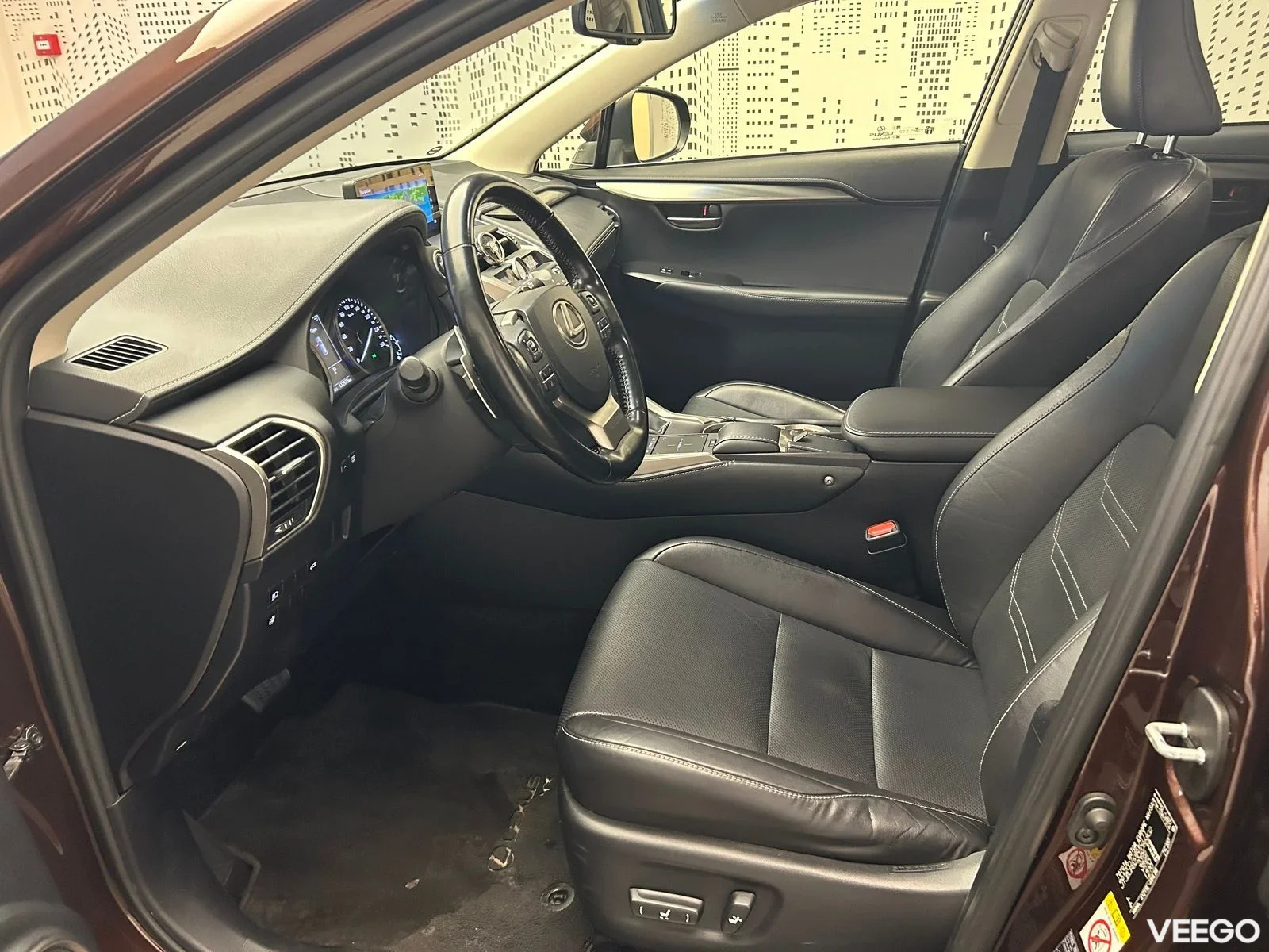 Lexus NX 300h - 114kW