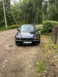 BMW 730 3.0 160kW thumbnail