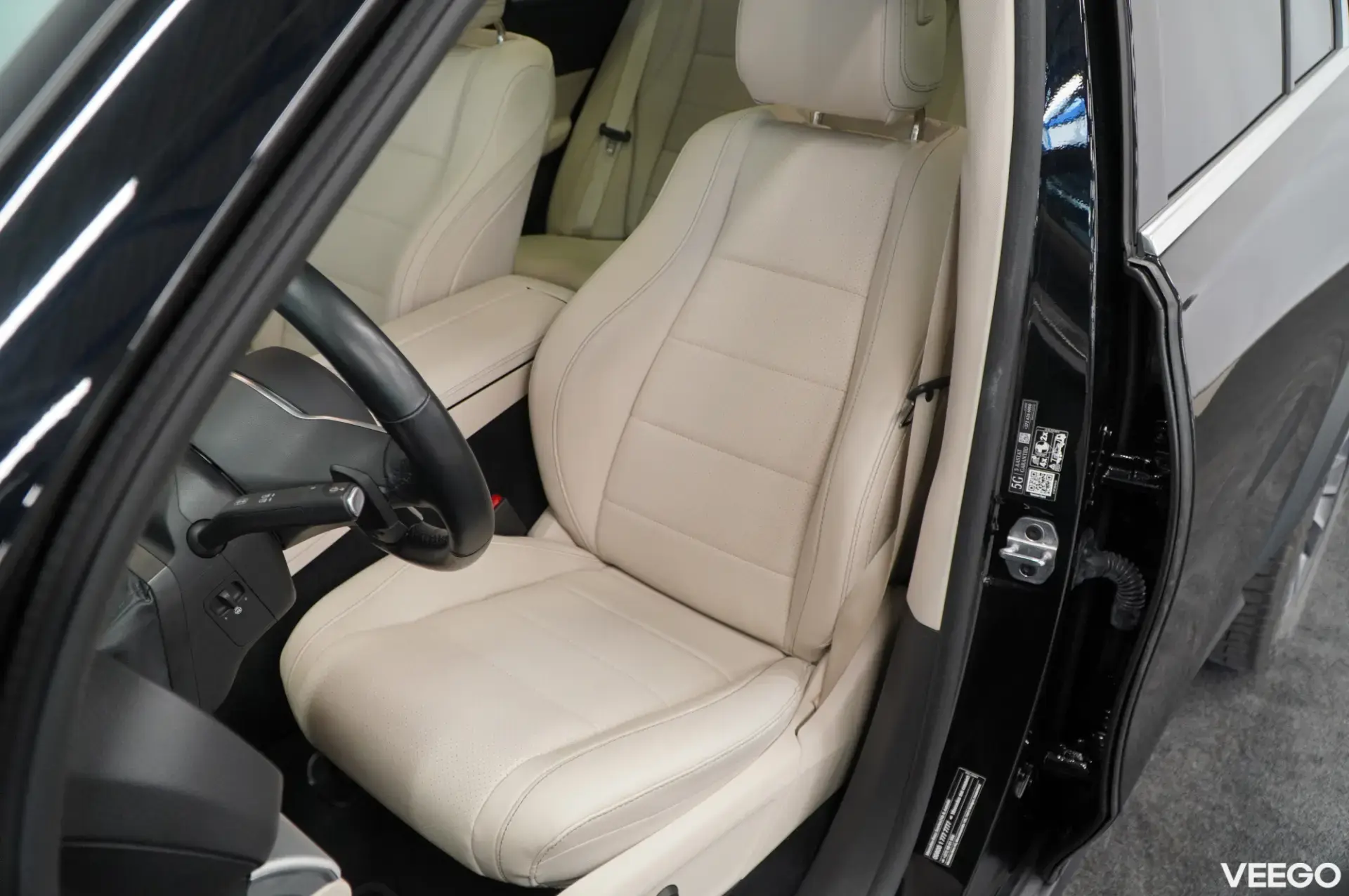 Mercedes-Benz GLE300 200kW