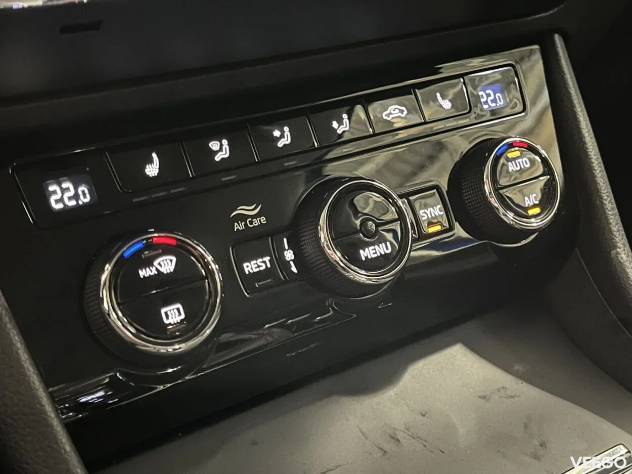 Skoda Superb Combi Active Plus FL 4x4 2 140kW