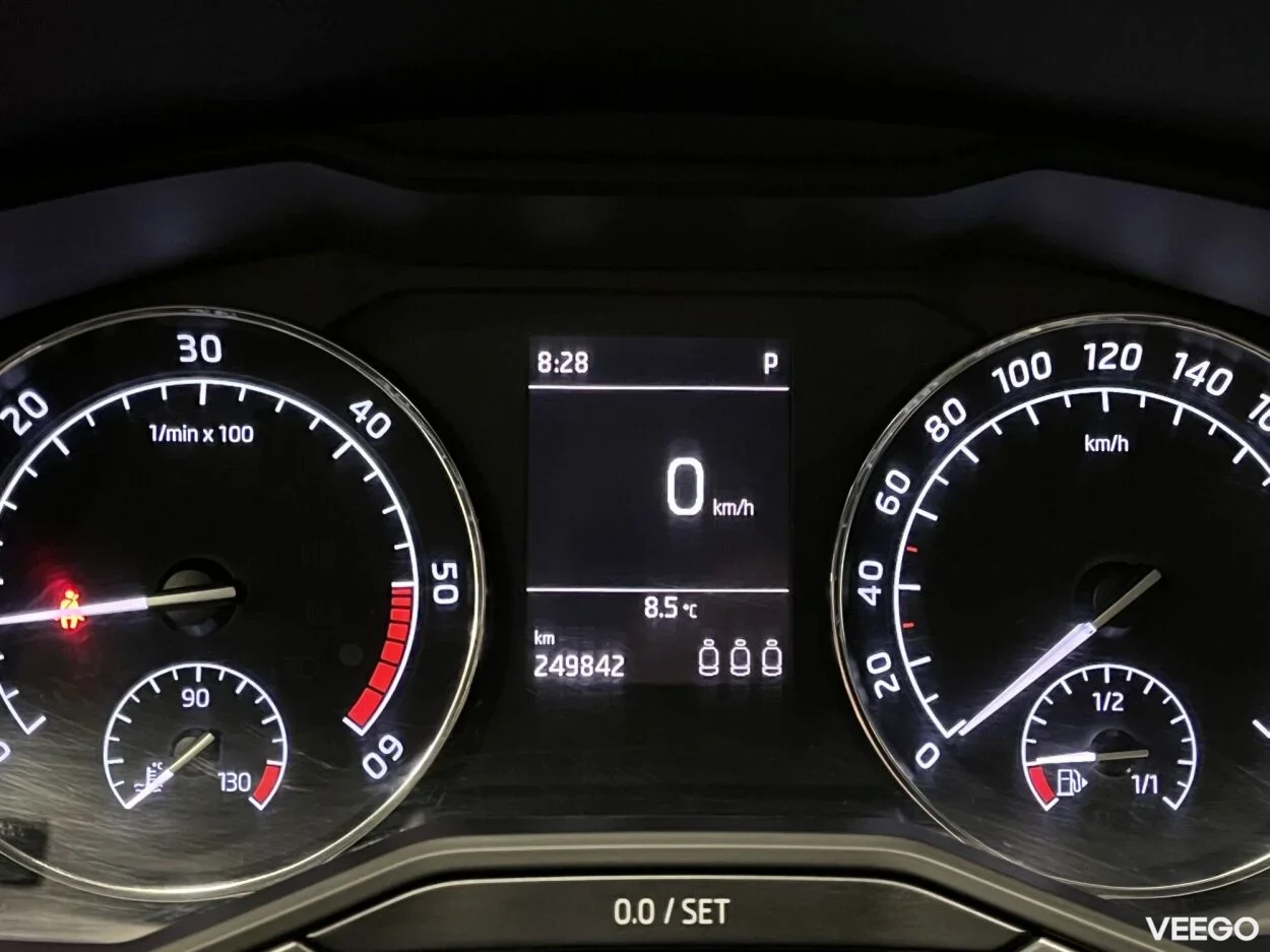 Skoda Superb Combi Active Plus FL 4x4 2 140kW