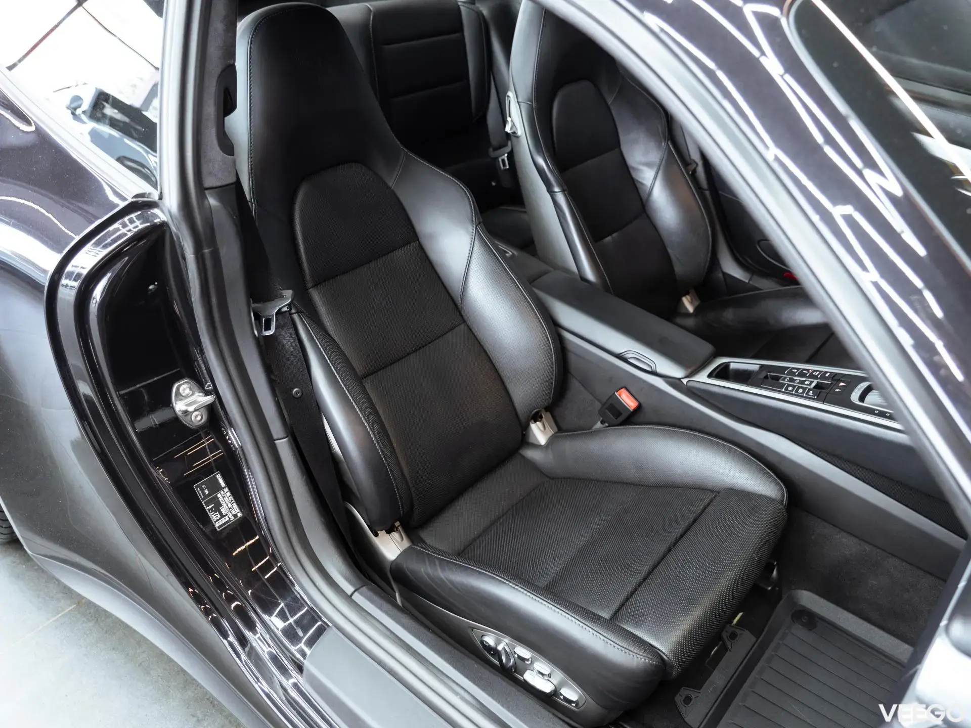 Porsche 911 3.8 294kW