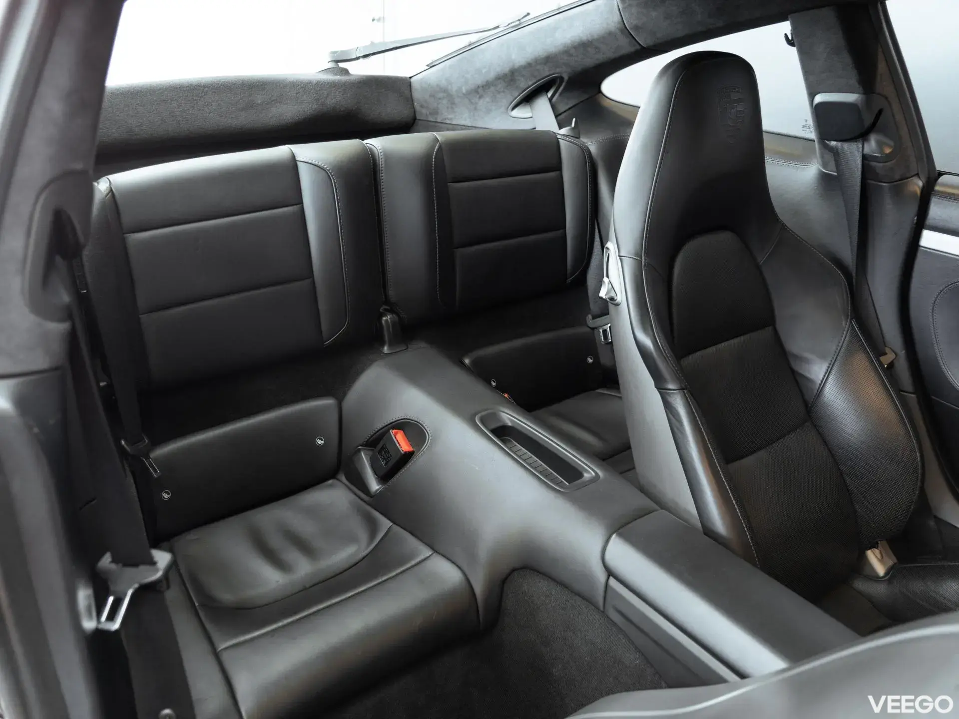 Porsche 911 3.8 294kW