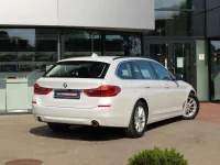 BMW 520 Touring 2 140kW thumbnail