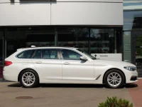 BMW 520 Touring 2 140kW thumbnail