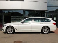 BMW 520 Touring 2 140kW thumbnail