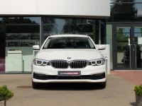 BMW 520 Touring 2 140kW thumbnail