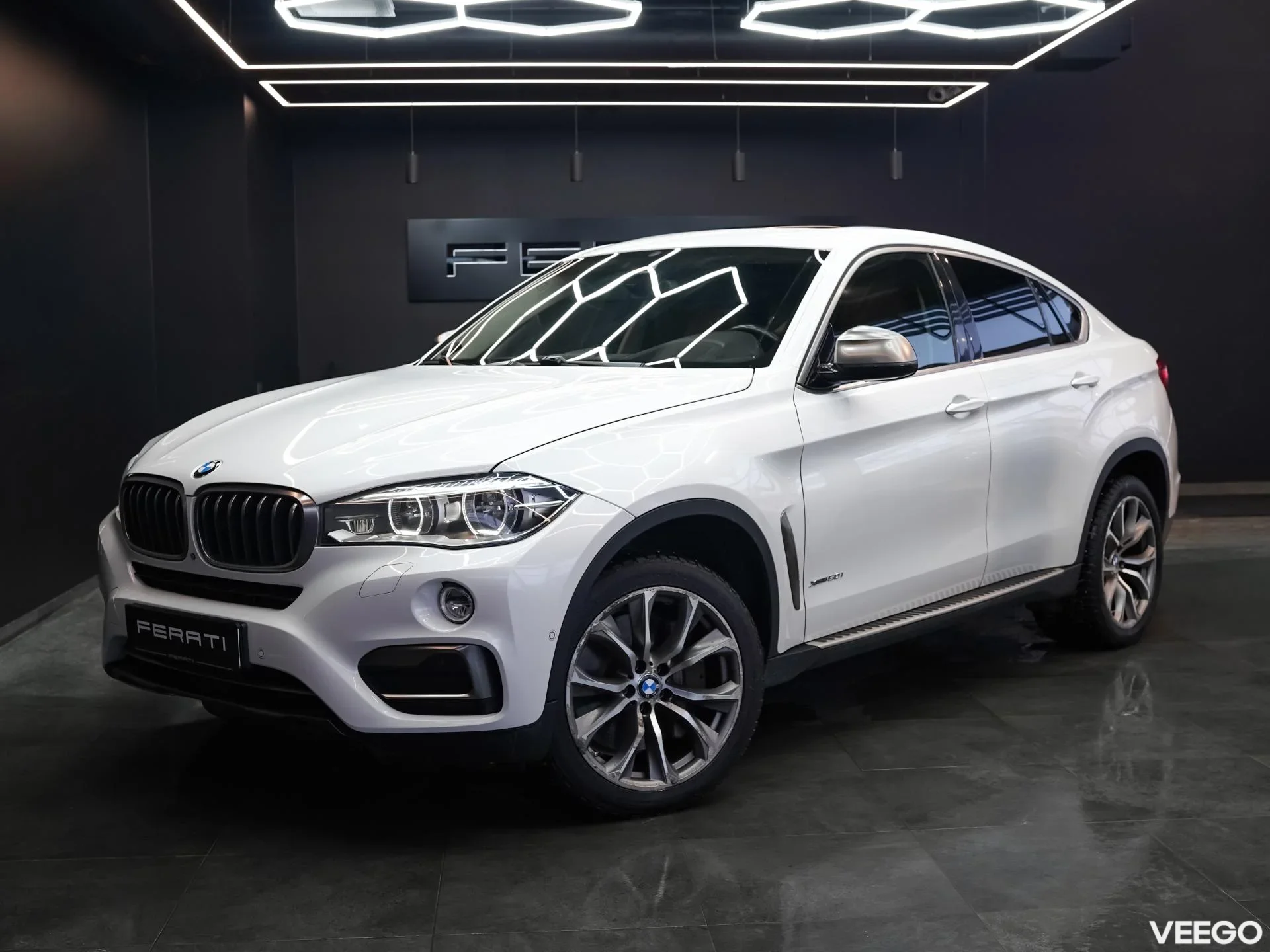 BMW X6 4.4 330kW
