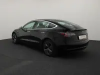 Tesla Model 3 0 208kW thumbnail