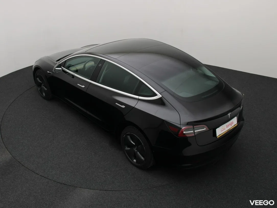 Tesla Model 3 0 208kW